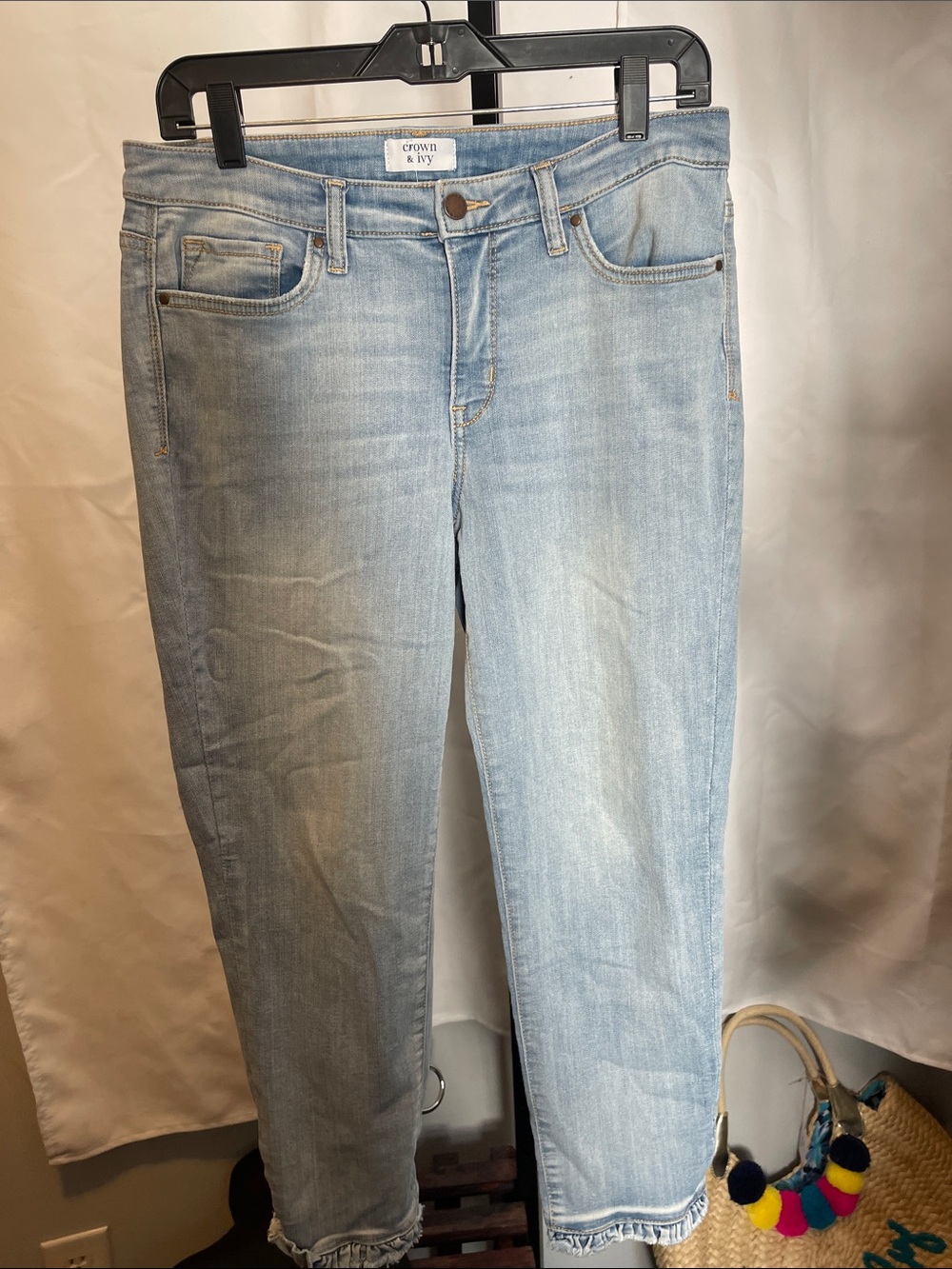 crown & ivy Light Blue Ankle Crop Jeans